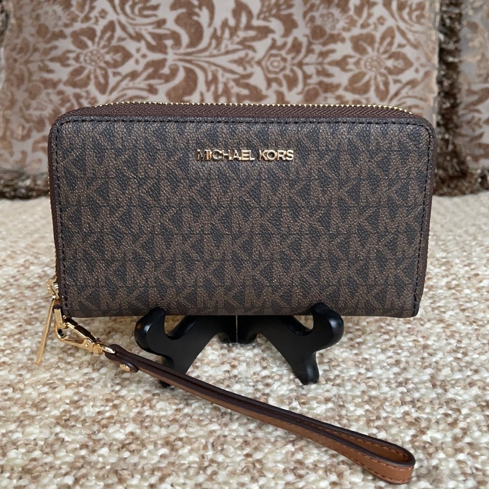 Michael Kors Jet Set Travel LG Flat MF Phone Case - Picture 15 of 16